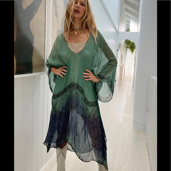 FLASH SALE: OFFER $185, Vintage 70’s Kaftan, Sourced by Chasing Unicorns - Picture 4 of 17